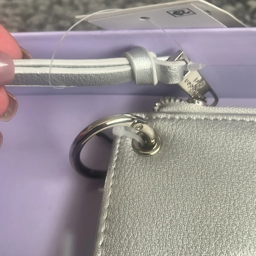 NWT Madden Girl cute silver , 3 piece gift set,coin or card, pouch, tech case
